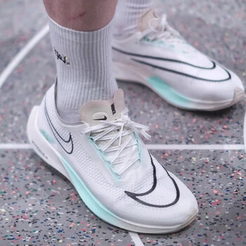 耐克（NIKE）男鞋2024秋季新款ZOOMX STREAKFLY全掌碳板马拉松跑步鞋DJ6566 FV0166-101 秋款热卖 39