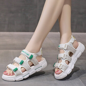 高中生女孩凉鞋青少初中生女大童运动夏款中学生平底罗马鞋沙滩凉鞋