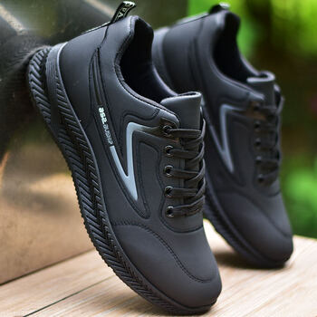 防雨鞋男士运动款下雨天鞋男鞋子新款春季潮流百搭皮面休闲鞋软底耐磨