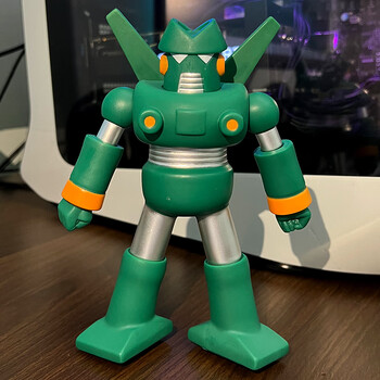 蜡笔小新屁股动感超人光屁屁怪兽摆件 潮流可爱礼物 康达姆机器人17cm