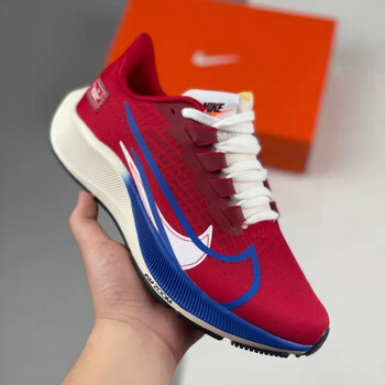 飞马37代双勾中国红 "内置气垫" 38 /240mm