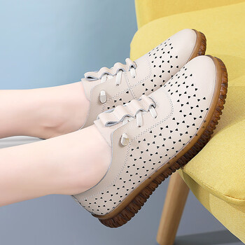 软底软面女鞋牛筋底夏季真牛皮软皮面真皮鞋包头凉鞋女镂空平底妈妈