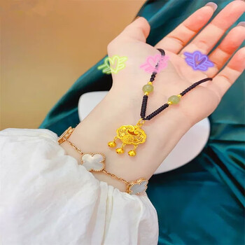 黄金平安锁 4金珠项链 金重约5