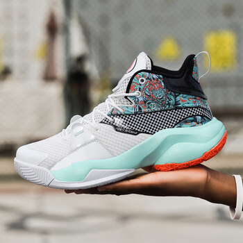 豪凯哥空袭7篮球鞋鞋春季透气低帮实战青少年回弹缓震学生球鞋男白色