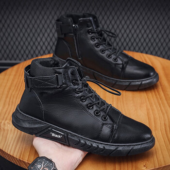 鞋靴>流行男鞋>男靴>男士马丁靴>康曼朵>康曼朵2024秋季新款男士休闲