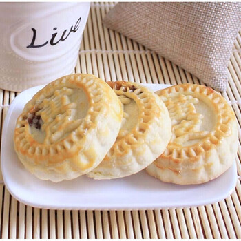 5折广东云浮特产无核蜜汁黄皮饼礼盒早餐糕饼点心黄皮饼270g盒