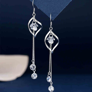 周大福925银针流苏耳环女年2022新款潮韩国气质网红耳坠感长款耳苏