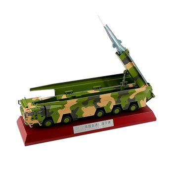 东风17模型 合金仿弹道导弹发射车df-17导弹车摆件纪念品1:45 1:45