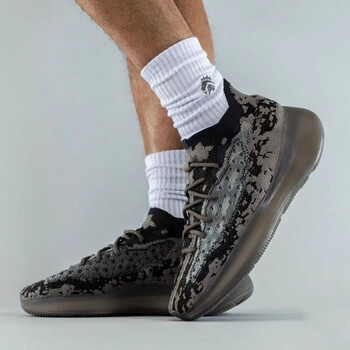 adidasyeezyboost380侃爷稀土炫黑秘宝椰子380跑步鞋gz0473gz047241