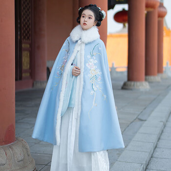汉服成人女冬季斗篷女秋大毛领长款加绒加厚古风外套披肩中国风披风