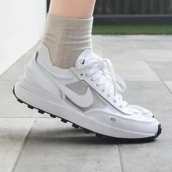 耐克（NIKE）休闲鞋2024新款TC 7900复古耐磨舒适轻便透气潮流跑步女鞋DD9682 DC2533-103 36