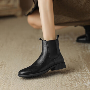 qitata他她小众感复古切尔西短靴女英伦风马丁靴及踝靴新款黑色34
