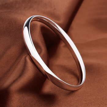 老凤祥9999手镯女光面闭口实心素圈银镯子时尚饰品年轻款手环扁条 25