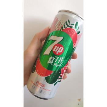 7喜莫7托李现代言的产品莫吉托西柚味一箱莫7托碳酸饮料330ml12罐