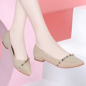 单鞋女2022春夏新款女鞋子低跟瓢鞋平跟鞋尖头女士皮鞋矮跟妈妈鞋韩版