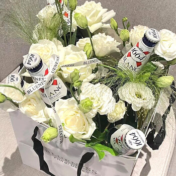 全国啤酒零食入冬四件套礼盒花束成品北京鲜花同城速递生日配送店诗酒