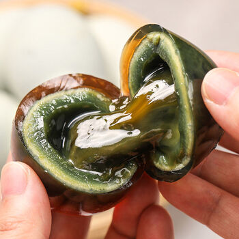 华珠皮蛋松花蛋松花皮蛋皮蛋鸭蛋变蛋无铅溏心40 80克2 30枚15枚 5枚 一样大 60 70克 大皮蛋 图片价格品牌报价 京东