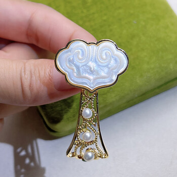 佩瑄宫典国潮优雅如意胸针女精致珍珠小众设计复古新款旗袍配饰金色