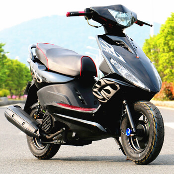 白幽灵改装鬼火摩托车战速跑车踏板燃油助力车跑车代步整车四冲程