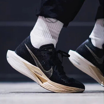耐克（NIKE）男鞋2023冬季新款ZOOMX VAPORFLY NEXT全掌缓震碳板马拉松跑步鞋 DV4129-001 39