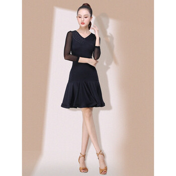 拉丁舞裙子女成人新款比赛服网纱连衣裙演出教师女性感 黑色 s