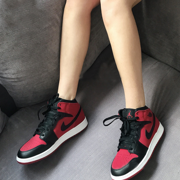 nike耐克運動鞋女鞋air jordan 1 mid潮流時尚籃球鞋554725-062 ly