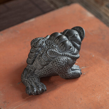 杉宝居 三足大金蟾蜍乌金石头创意功夫茶具客厅玩摆件可养商务变色