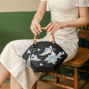 袋鼠新款蚕丝刺绣贝壳流苏包手提包旗袍汉服古风包包翻盖单肩包手拎包