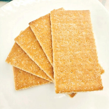 老式白糖饼干薄脆饼干长方形小时候怀旧零食7080童年的回忆零食 b66