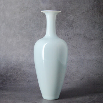 【】景德镇 四时泰平 陶瓷高档简约清新中式复古梅瓶花瓶 粉青釉观音