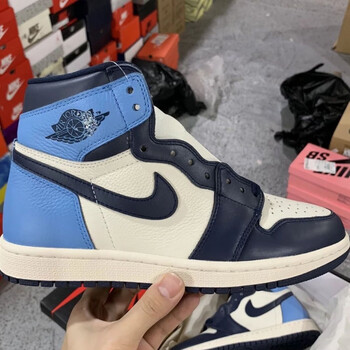 头层皮版型超正 黑白蓝 aj1 retro