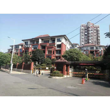 宜春市高士路1366号枫林映像2栋1层2单元101室房产