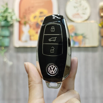 蔻均缕适用老款大众途锐车钥匙套15款17款18款进口途锐全包钥匙扣壳包