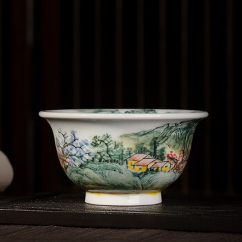 工笔兼写意山水意境压手杯满绘满工茶具主人杯 釉下五彩山水主人杯