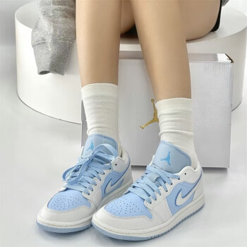 耐克nikenikeairjordan1lowaj1女款蓝白色低帮复古运动40