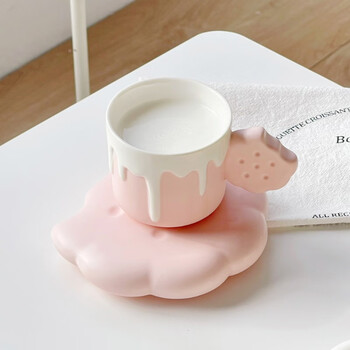 星巴克冰淇淋杯高颜值马克杯女生陶瓷杯子高脚水杯家用早餐杯带勺咖啡