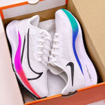 夏季透气运动鞋女2023新款登月37代飞马跑步网面鞋情侣鞋nike 白彩虹