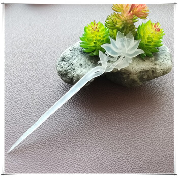 黛莱妮    岫玉玉石发簪玉荷花莲花 精雕 玉荷叶古典玉簪镂空雕刻 微