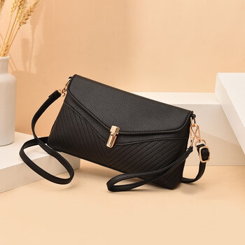 啄木鸟软皮小包包女夏斜挎包2022新款大气女士单肩包中老年人背包送