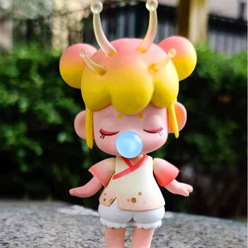 盲盒公仔网红可爱少女心网红新款女孩礼物橦华 蜗牛精【有卡有底坐 贴