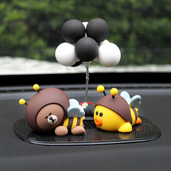 卡通布朗熊可爱创意汽车载摆件车内车上装饰中控台用品大全女神款蜜蜂