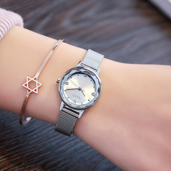 时尚高档有气质女表品牌女士手表韩版简约学生潮流时尚小表盘防水石英