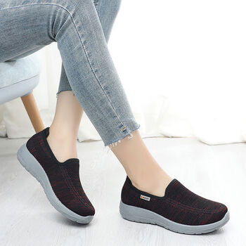 诗华采中老年大脚骨透气女鞋宽头大头鞋妈妈秋女单鞋宽松休定制 黑红