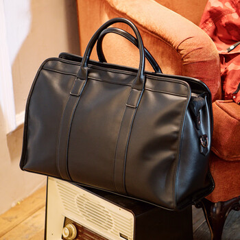 日本高端品牌真皮商务出差旅行大容量手提包男士斜跨单肩包进口头层