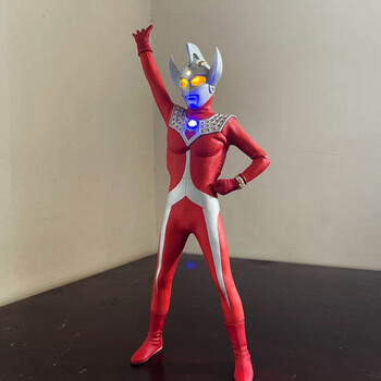 奥特曼登场版xp shf 迪迦奥特曼 登场姿势 复合形态 发光迪加 tv版