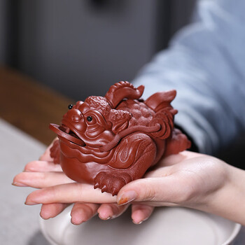 手工金蟾紫砂茶宠紫泥雕塑茶玩礼品鸿运当头金蟾小号红泥款礼盒装