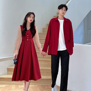 阙珞磐订婚礼服男女套装情侣装结婚方领红色连衣春秋收腰a字气质定制