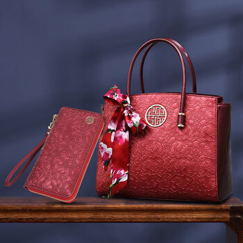 送妈妈生日礼物包包送妈妈包包见面礼阿姨50岁丈母娘婆婆实用的长辈