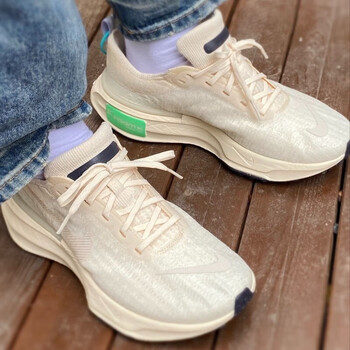 耐克（NIKE）男鞋2024秋新款ZOOMX INVINCIBLE 3 RUN轻便缓震运动跑步鞋DR2615 DR2615-200 40