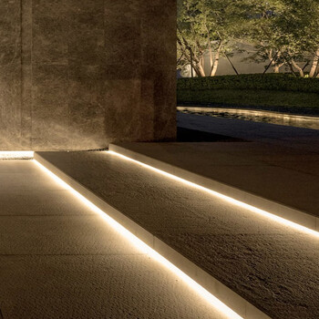 户外嵌入式台阶灯带室外防水别墅庭院梯步级条形灯暗藏楼梯踏步灯